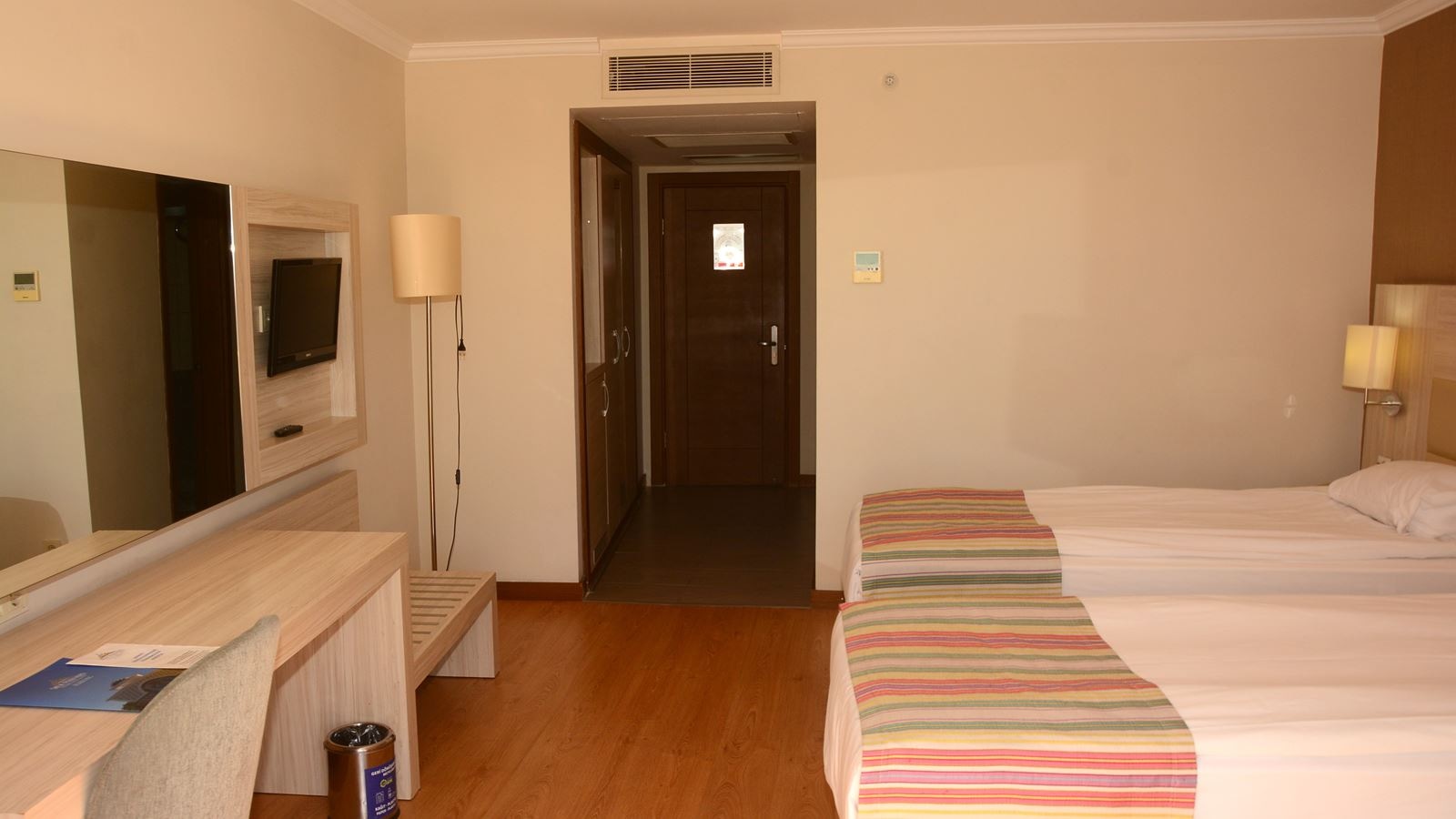 rooms-standard-sea-view