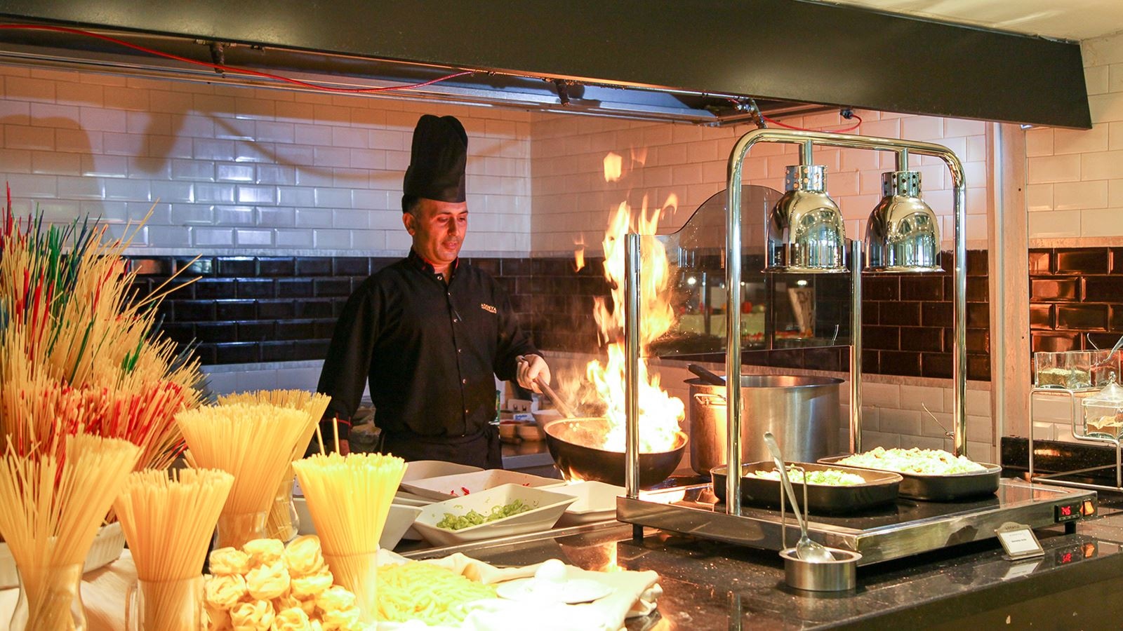 restaurants-restaurants