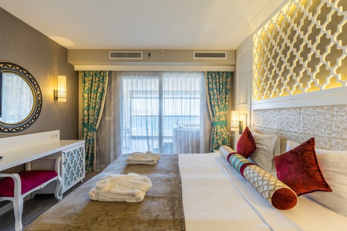 rooms-select-deniz-manzarali