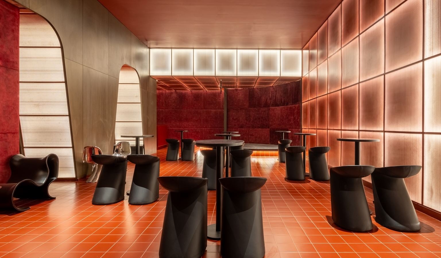 bars-suite-5