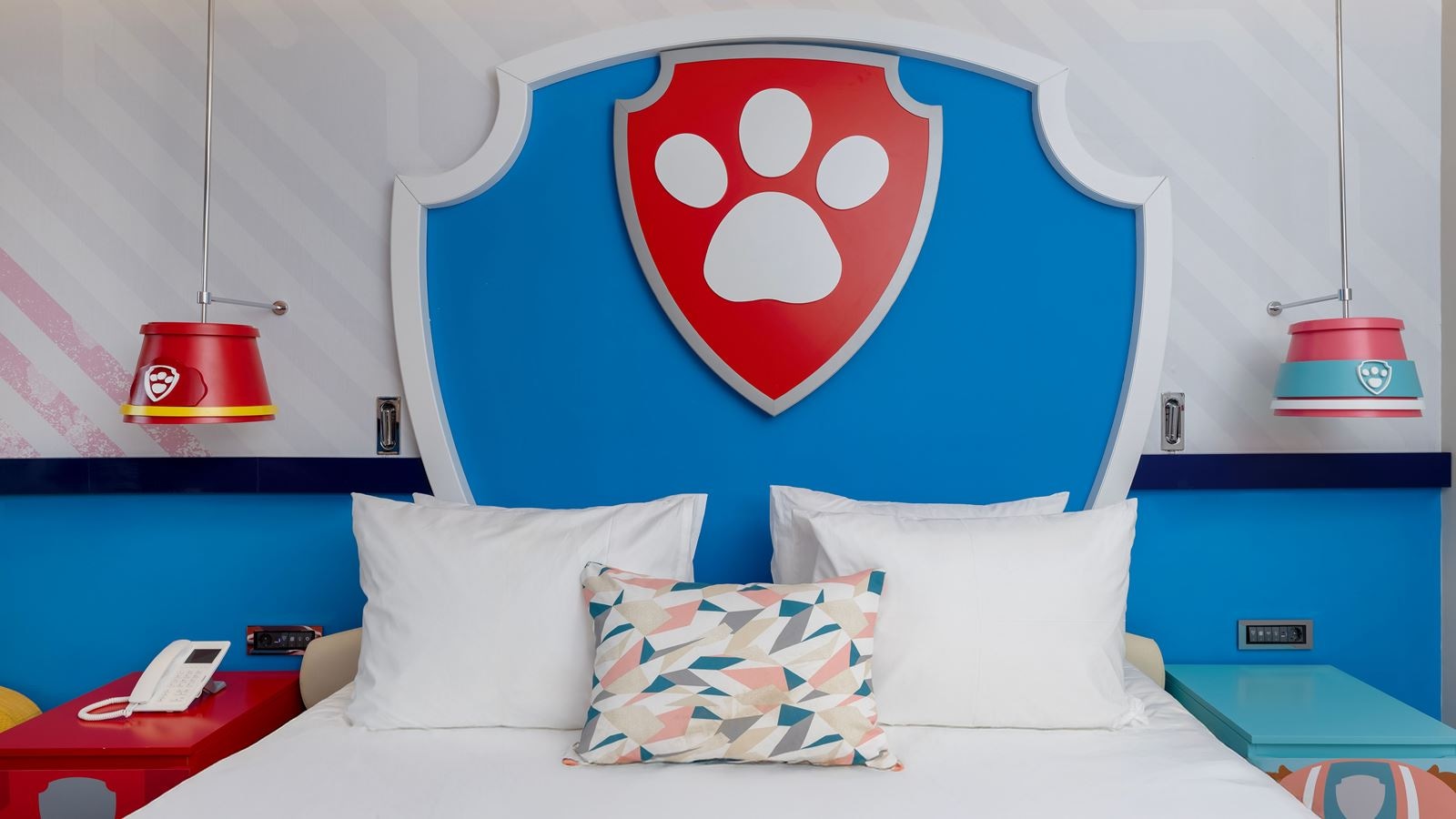 rooms-themed-junior-suite