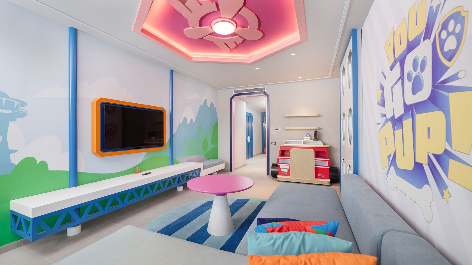 rooms-themed-junior-suite