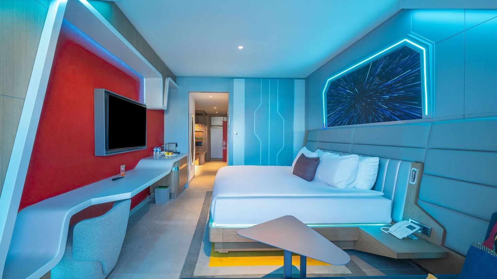 rooms-themed-deluxe-room-connection