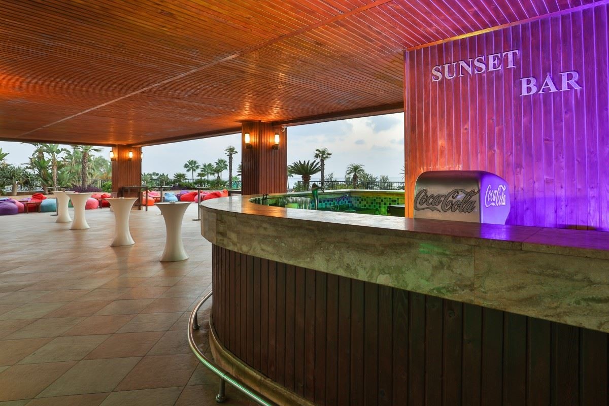 bars-sunset-bar
