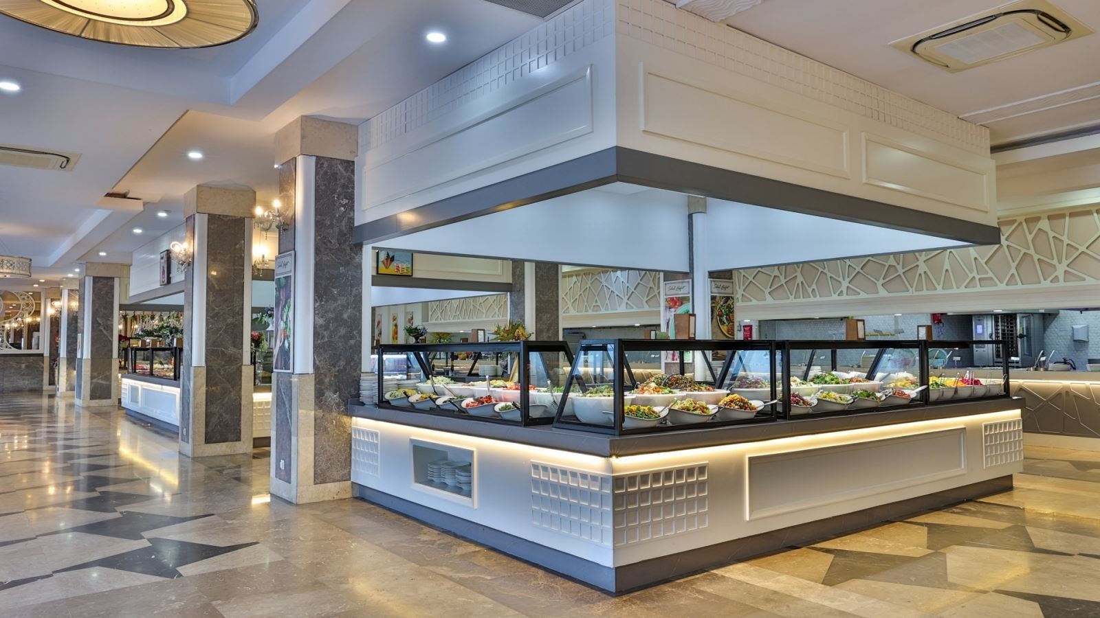 restaurants-crystal-restaurant