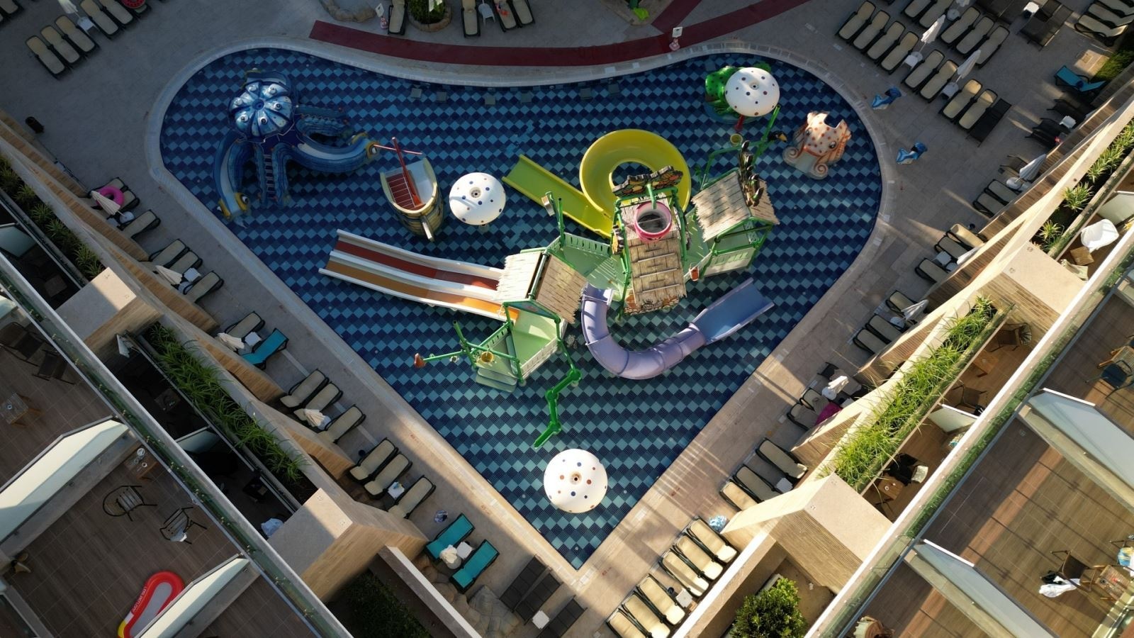 water-park-water-park