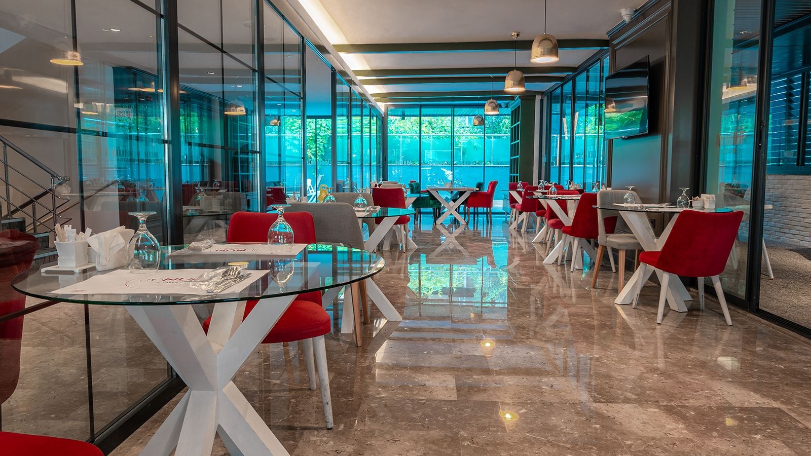 restaurants-main-restaurant